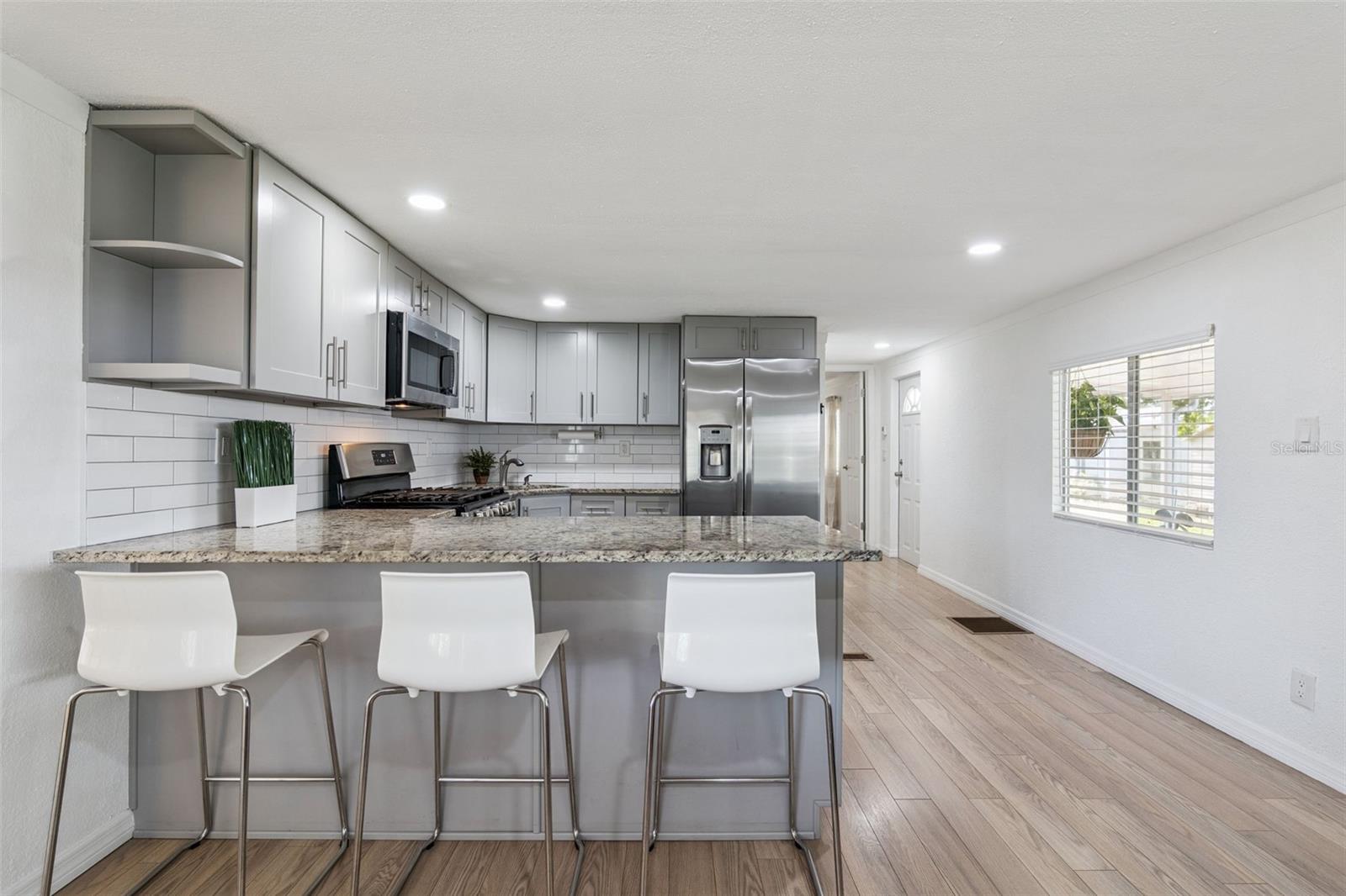 511 FLAMINGO LN, OSTEEN, FL, 32764
