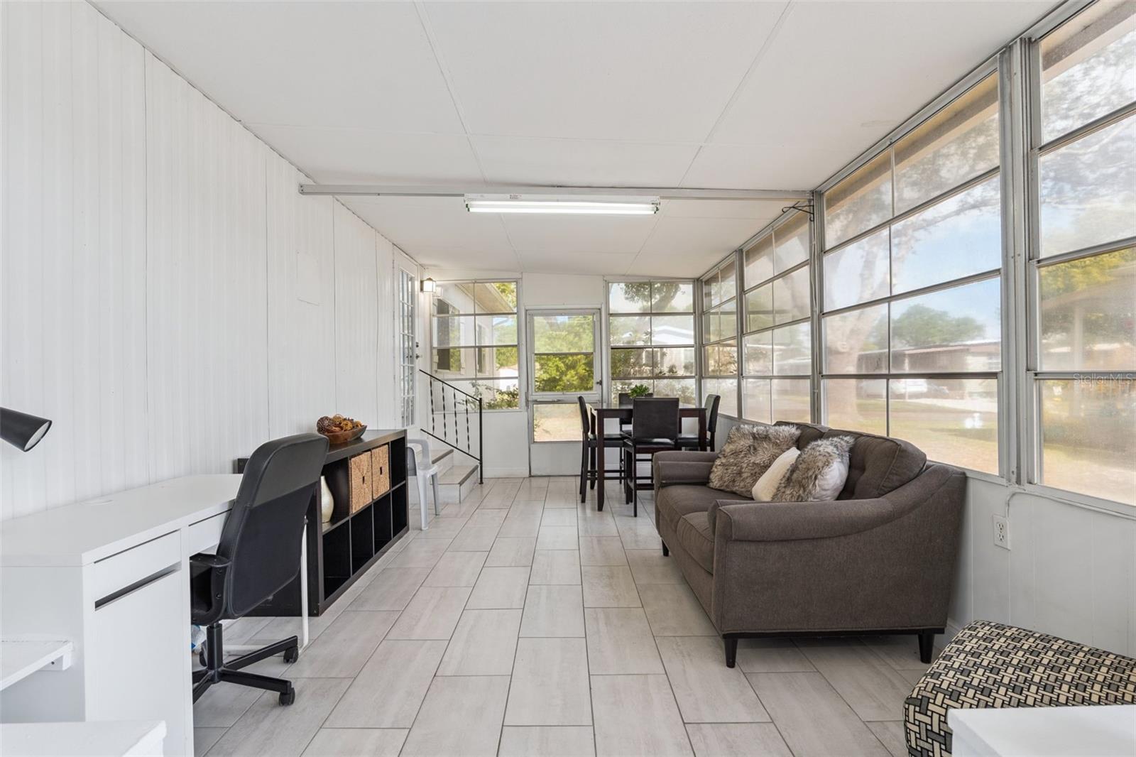 511 FLAMINGO LN, OSTEEN, FL, 32764