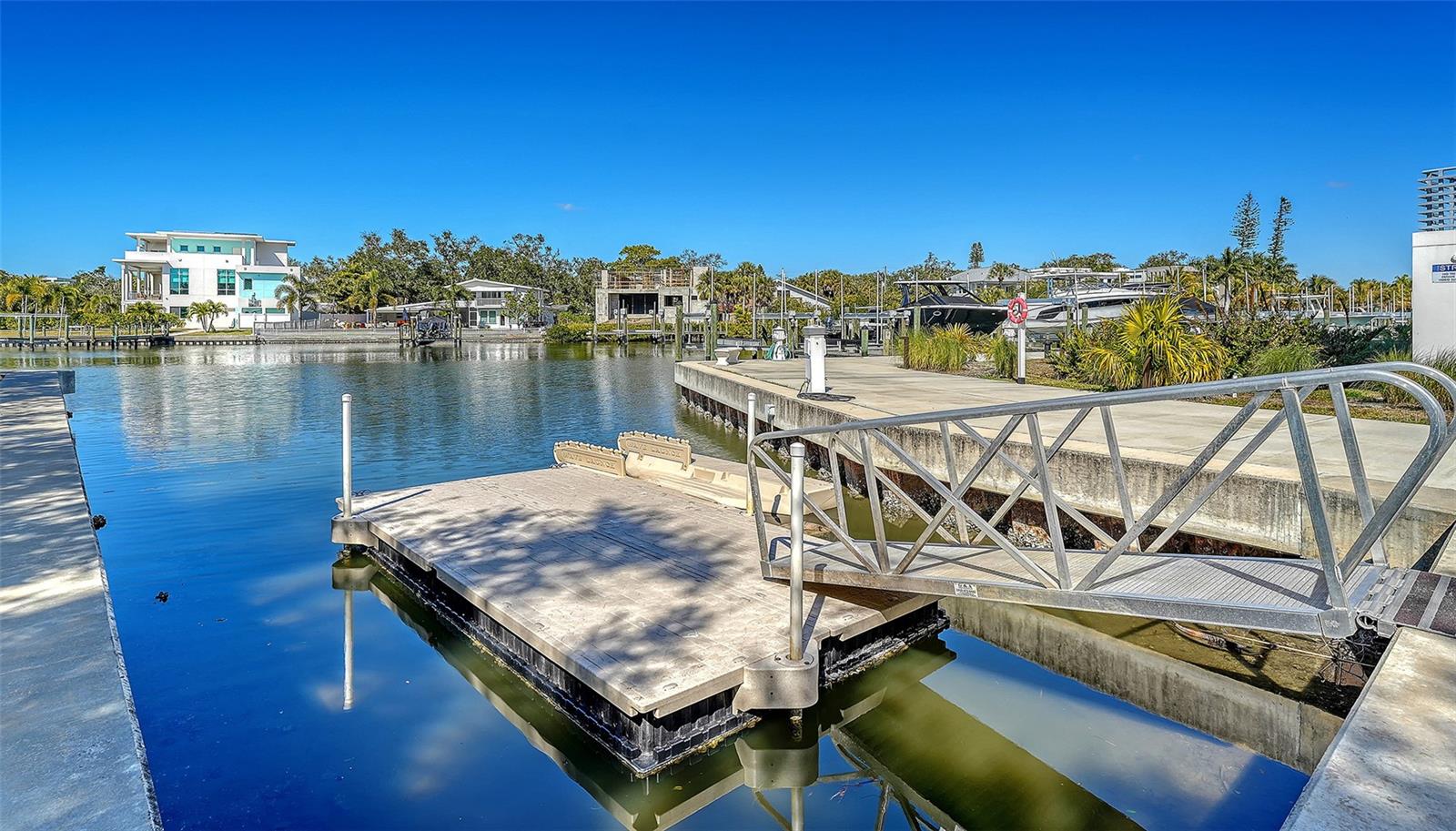 1709 N TAMIAMI TRL #522, SARASOTA, FL, 34234