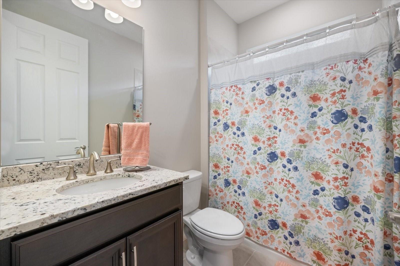 520 MARAVIYA BLVD, NOKOMIS, FL, 34275