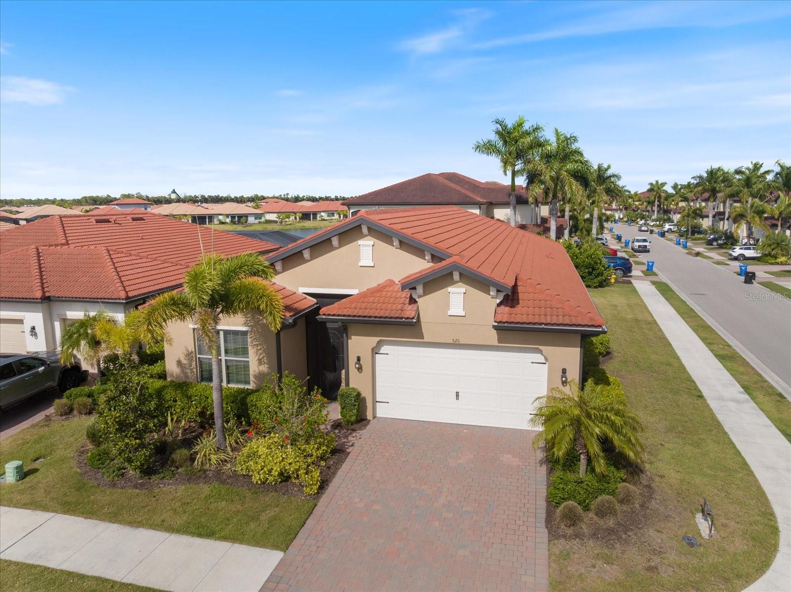 520 MARAVIYA BLVD, NOKOMIS, FL, 34275