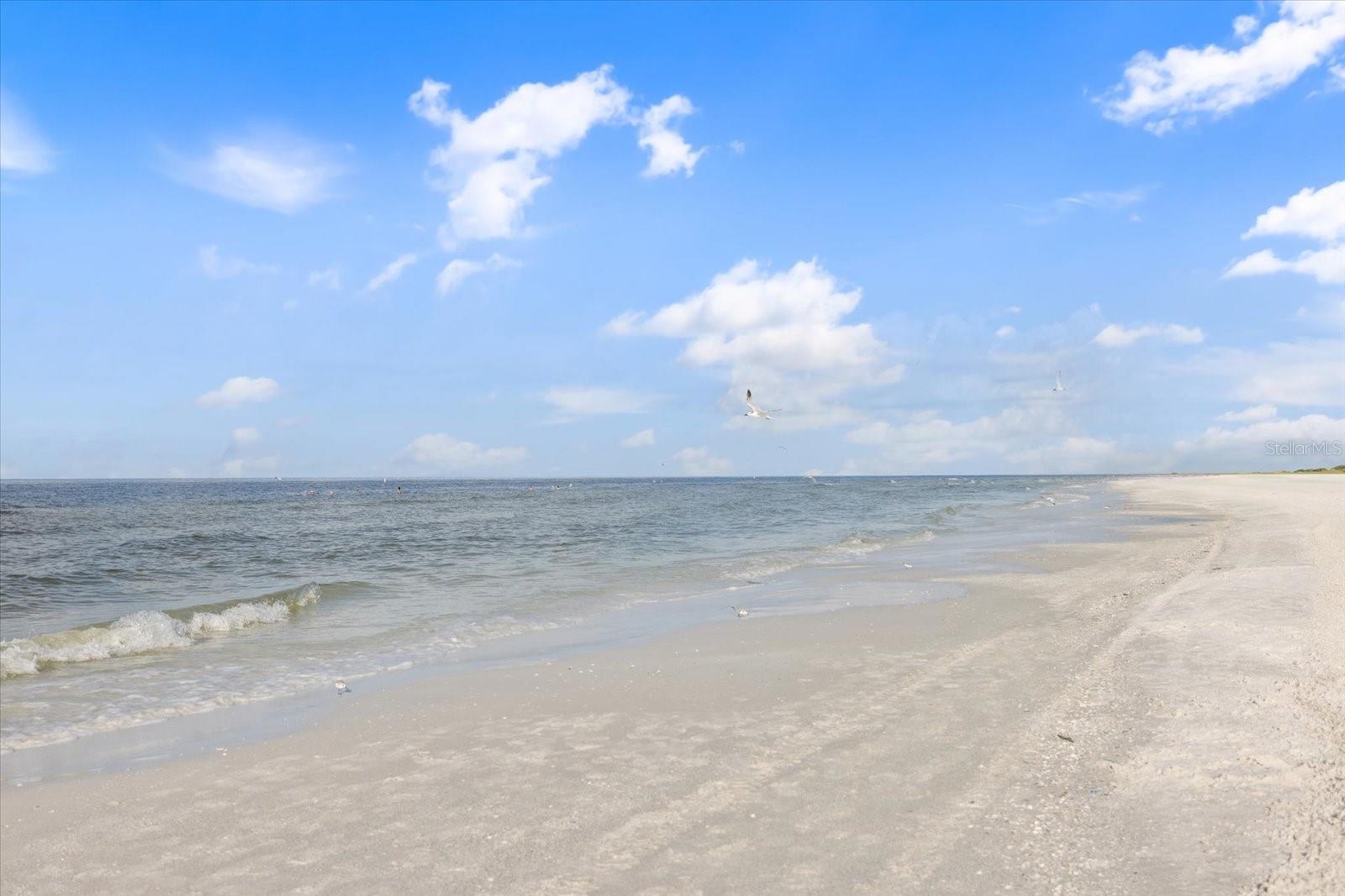 520 MARAVIYA BLVD, NOKOMIS, FL, 34275