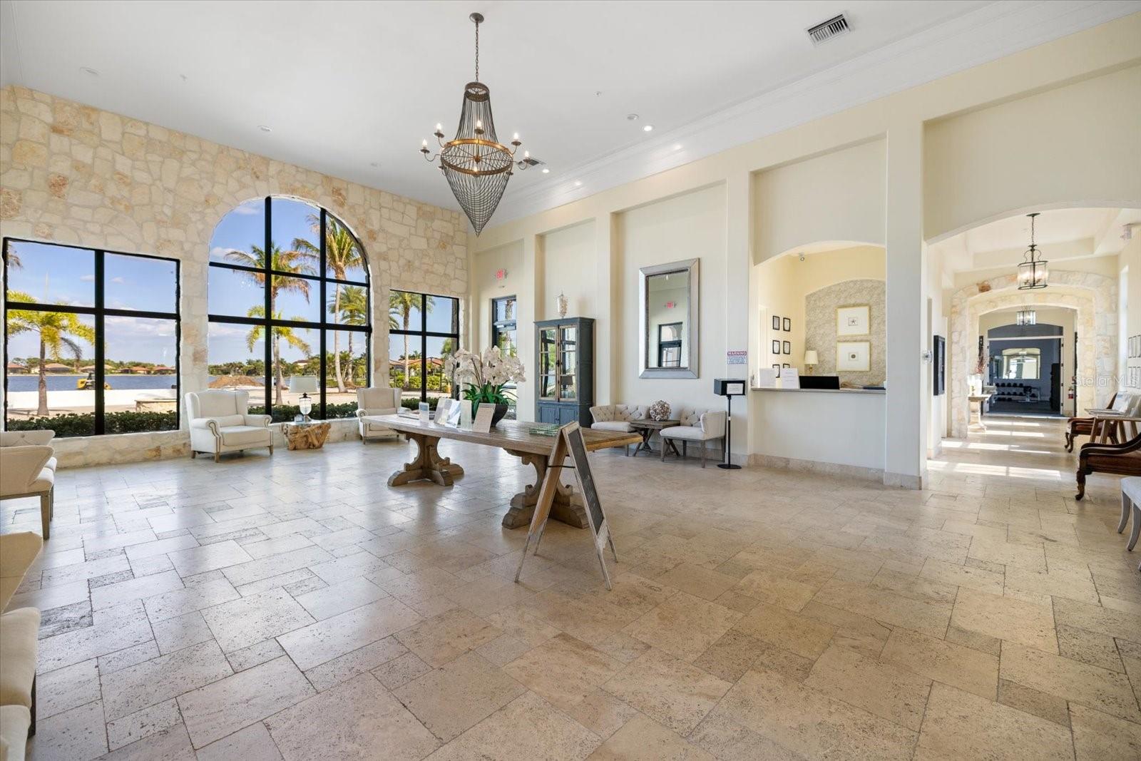 520 MARAVIYA BLVD, NOKOMIS, FL, 34275