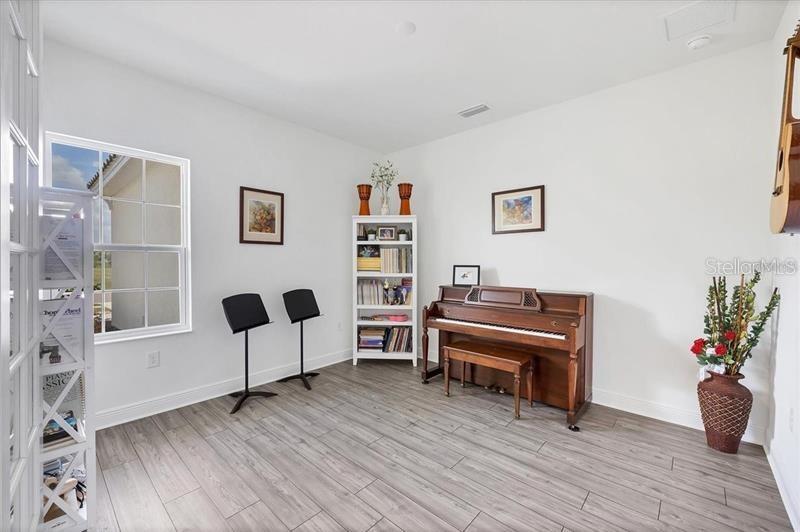 9924 CRYSTAL ISLE CIR, SARASOTA, FL, 34241
