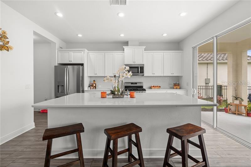 9924 CRYSTAL ISLE CIR, SARASOTA, FL, 34241