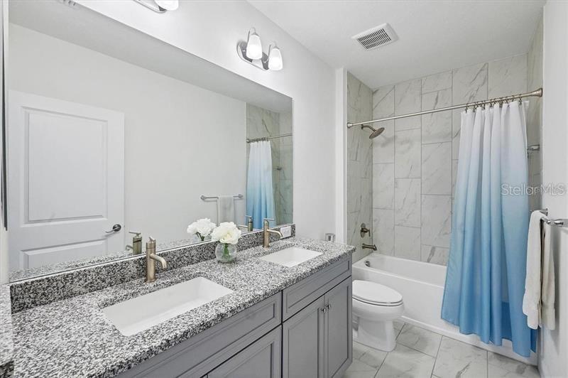 9924 CRYSTAL ISLE CIR, SARASOTA, FL, 34241