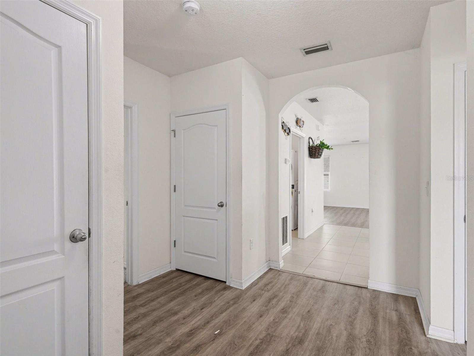 5268 11TH ST E, BRADENTON, FL, 34203