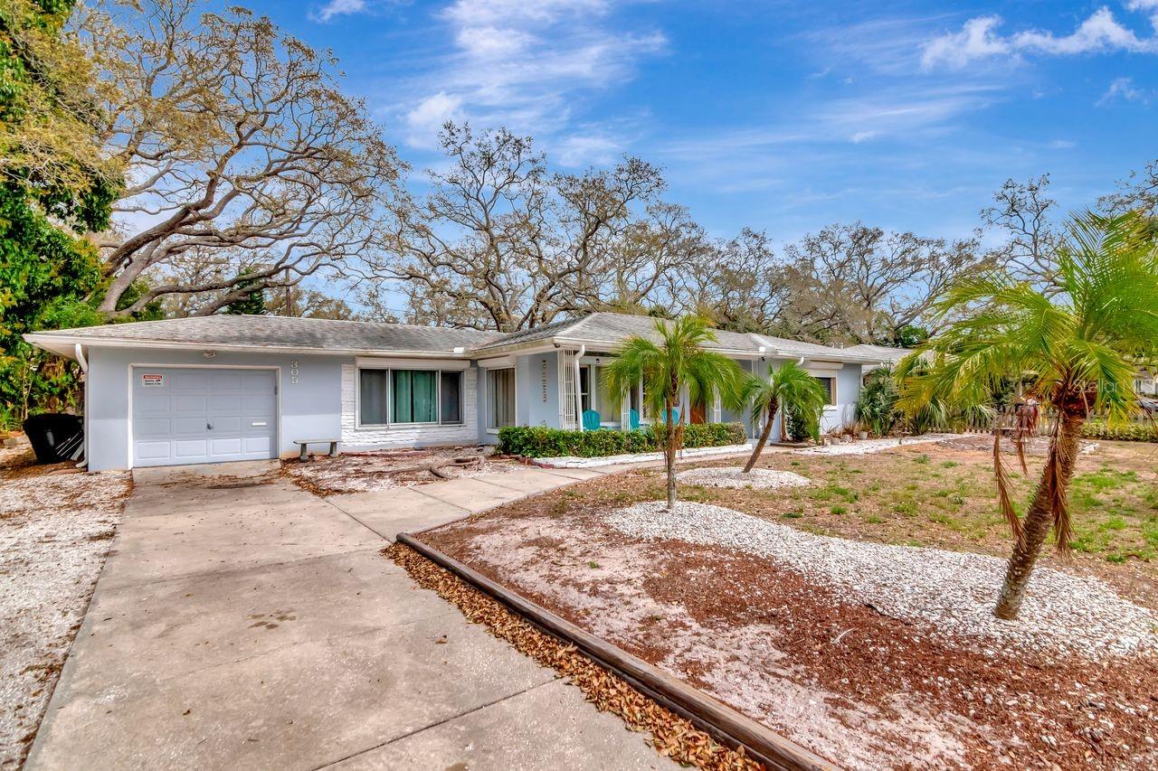 305 BAKER AVE, CLEARWATER, FL, 33755