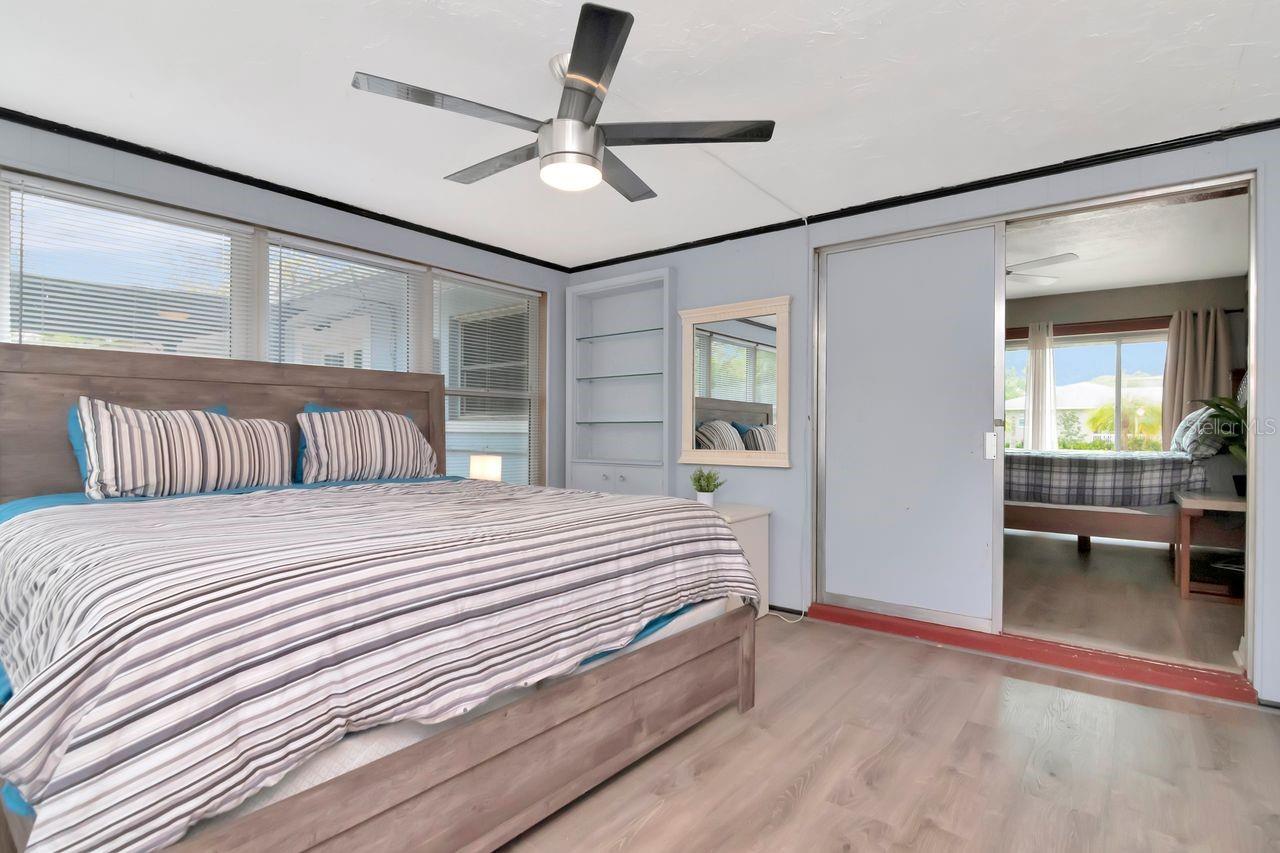 305 BAKER AVE, CLEARWATER, FL, 33755
