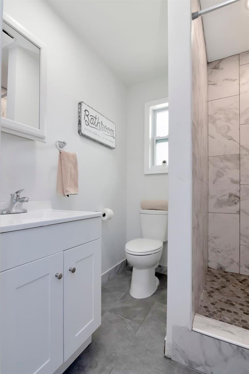 305 BAKER AVE, CLEARWATER, FL, 33755