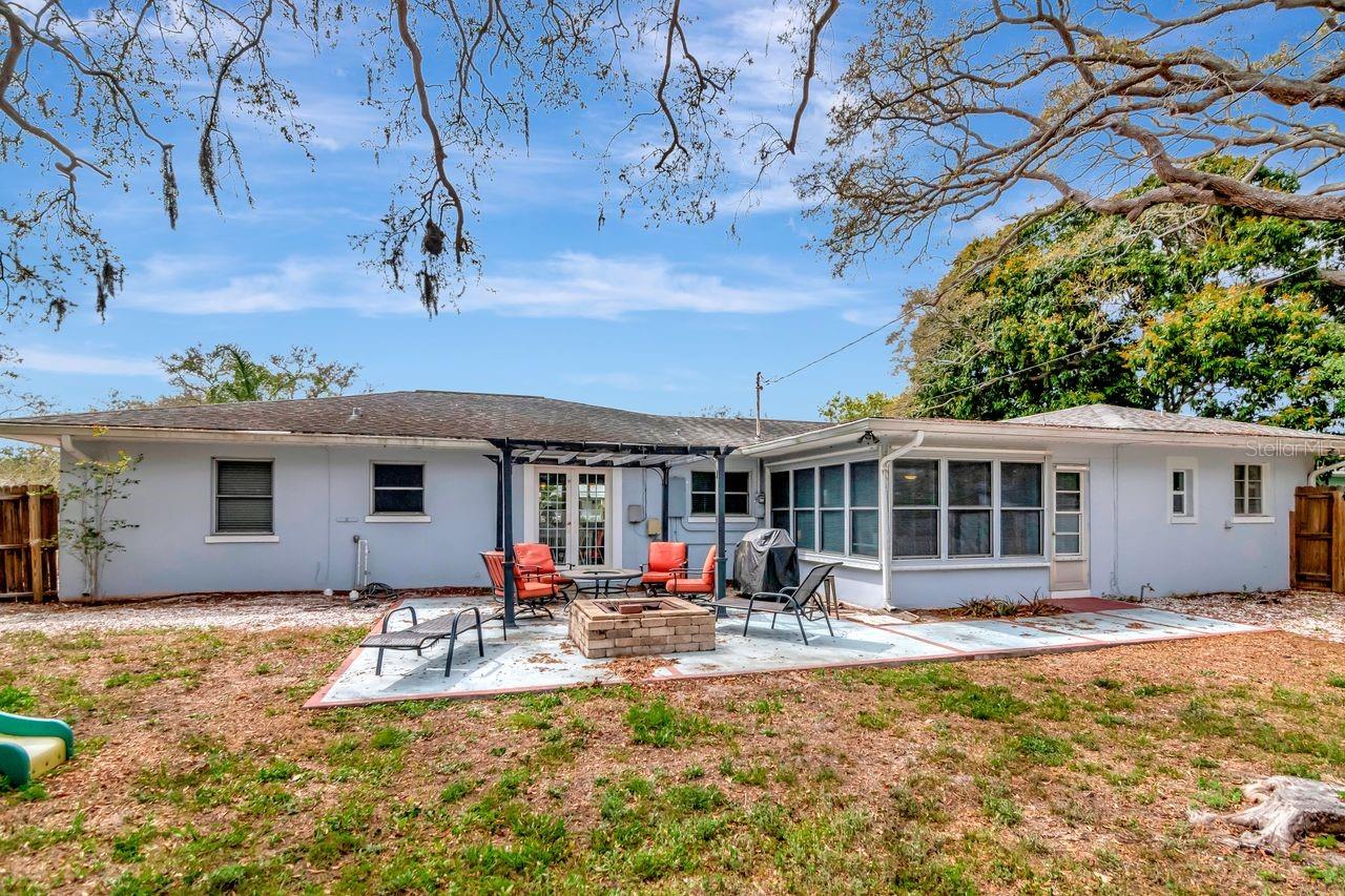 305 BAKER AVE, CLEARWATER, FL, 33755