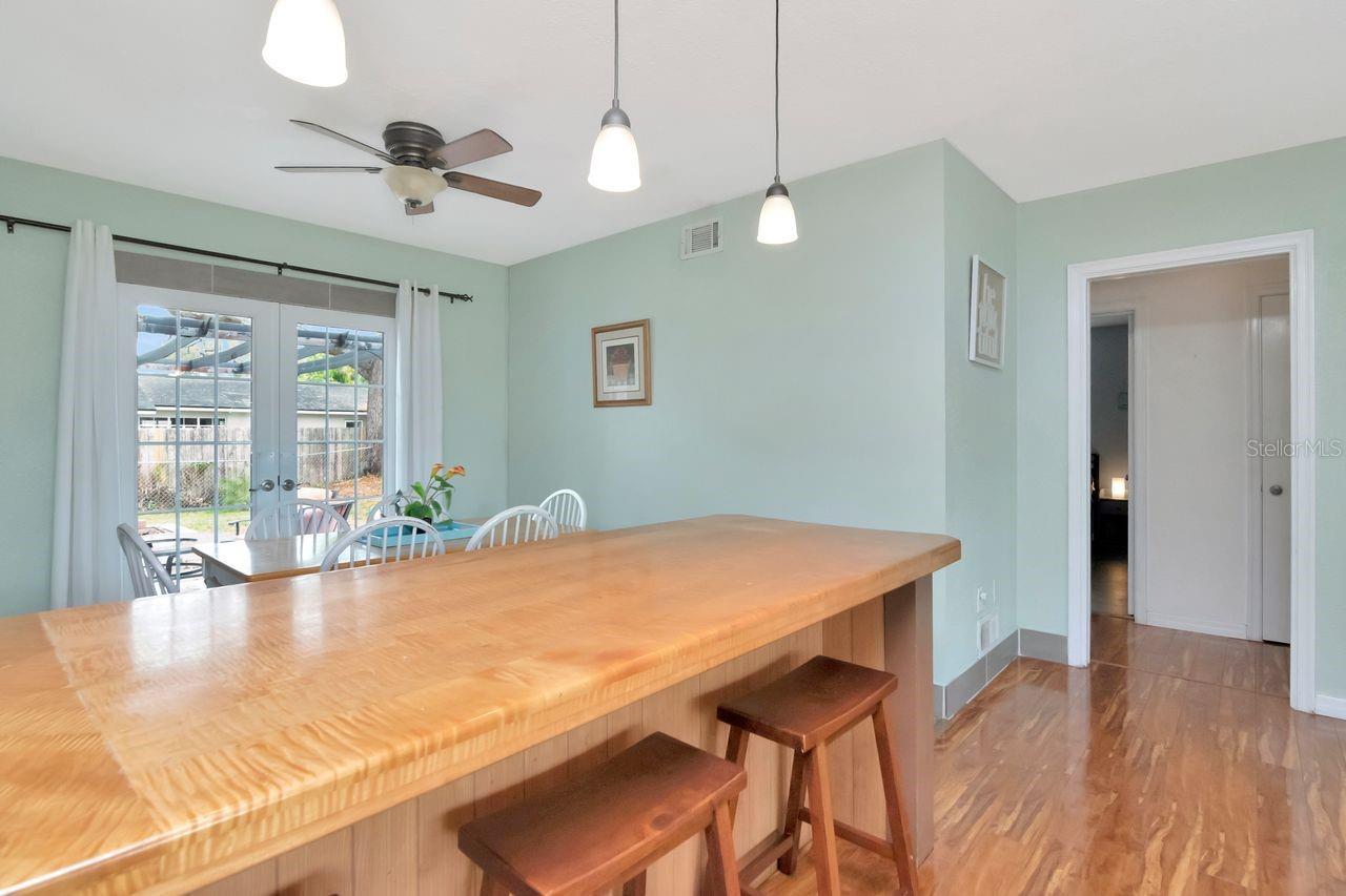 305 BAKER AVE, CLEARWATER, FL, 33755