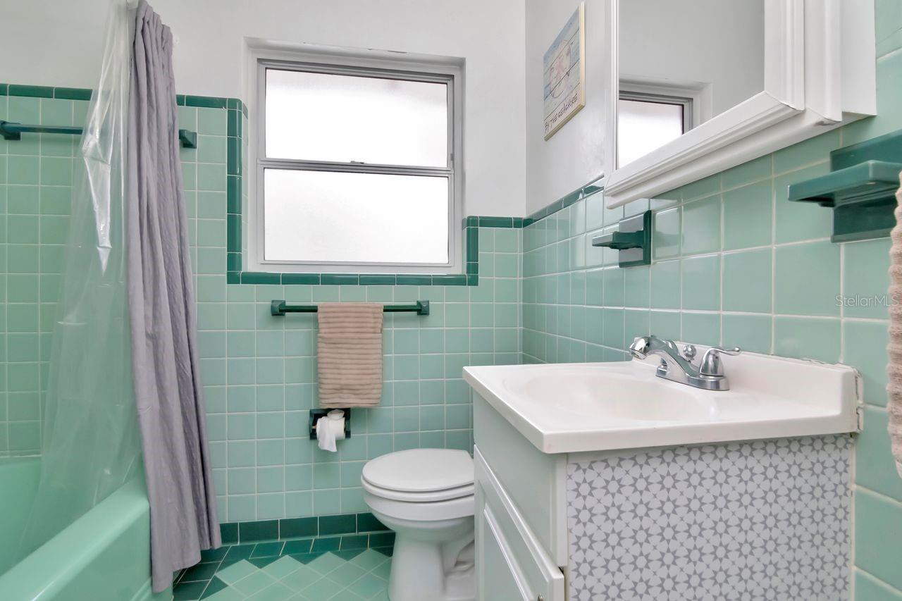 305 BAKER AVE, CLEARWATER, FL, 33755