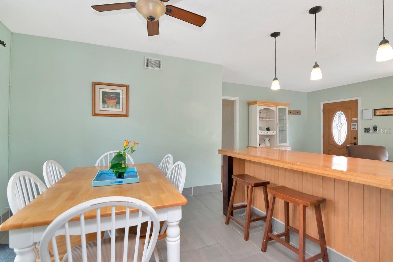 305 BAKER AVE, CLEARWATER, FL, 33755