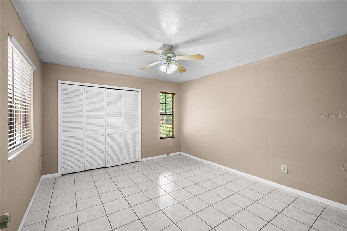 5864 SW 8TH PL, GAINESVILLE, FL, 32607