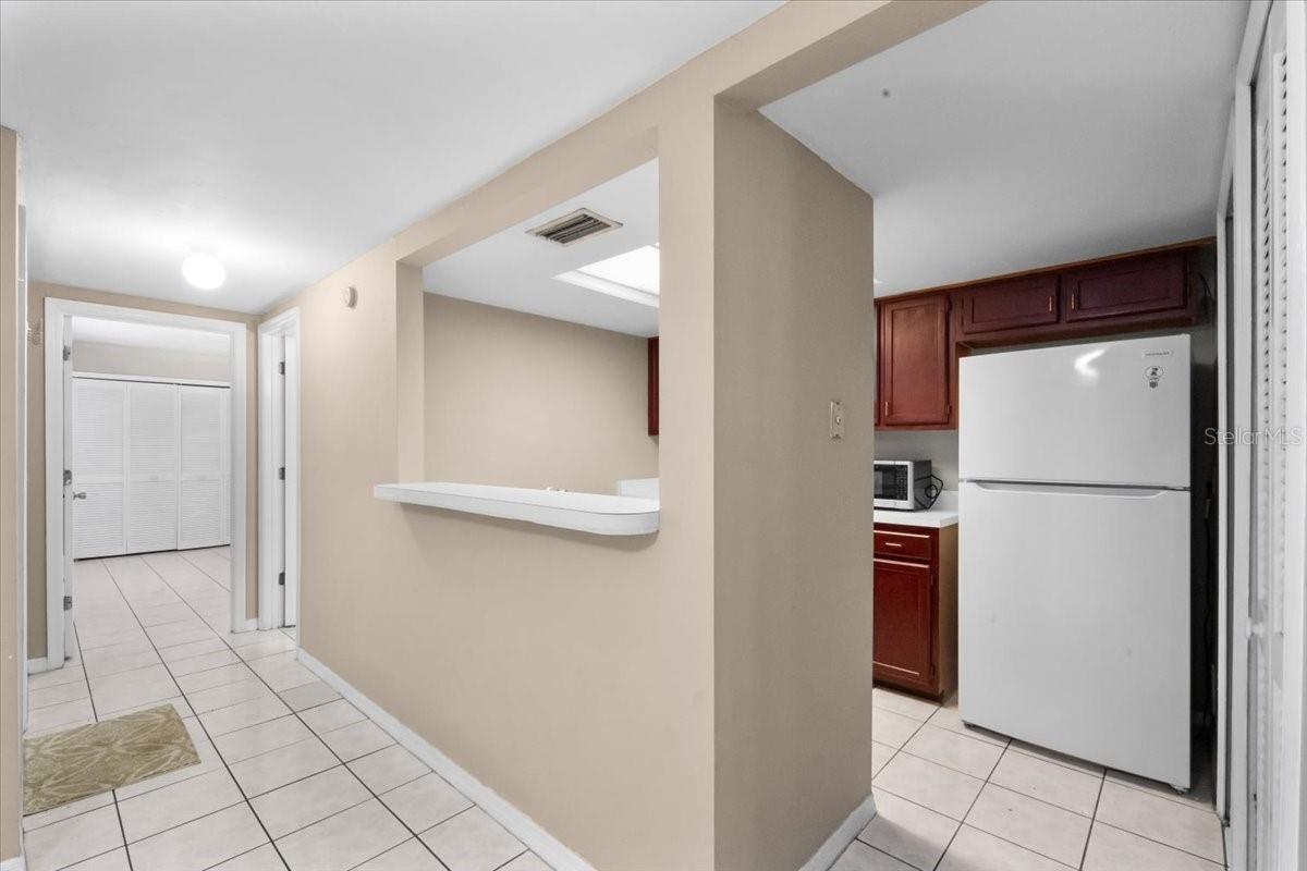 5864 SW 8TH PL, GAINESVILLE, FL, 32607