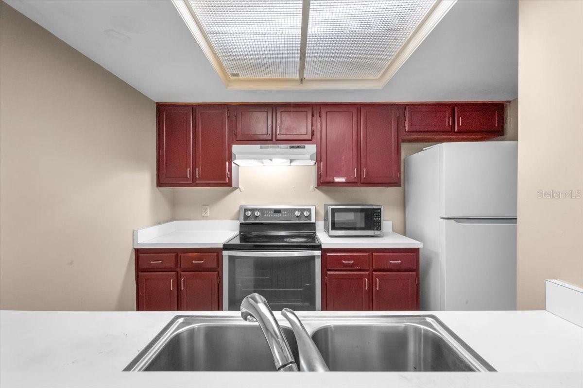 5864 SW 8TH PL, GAINESVILLE, FL, 32607