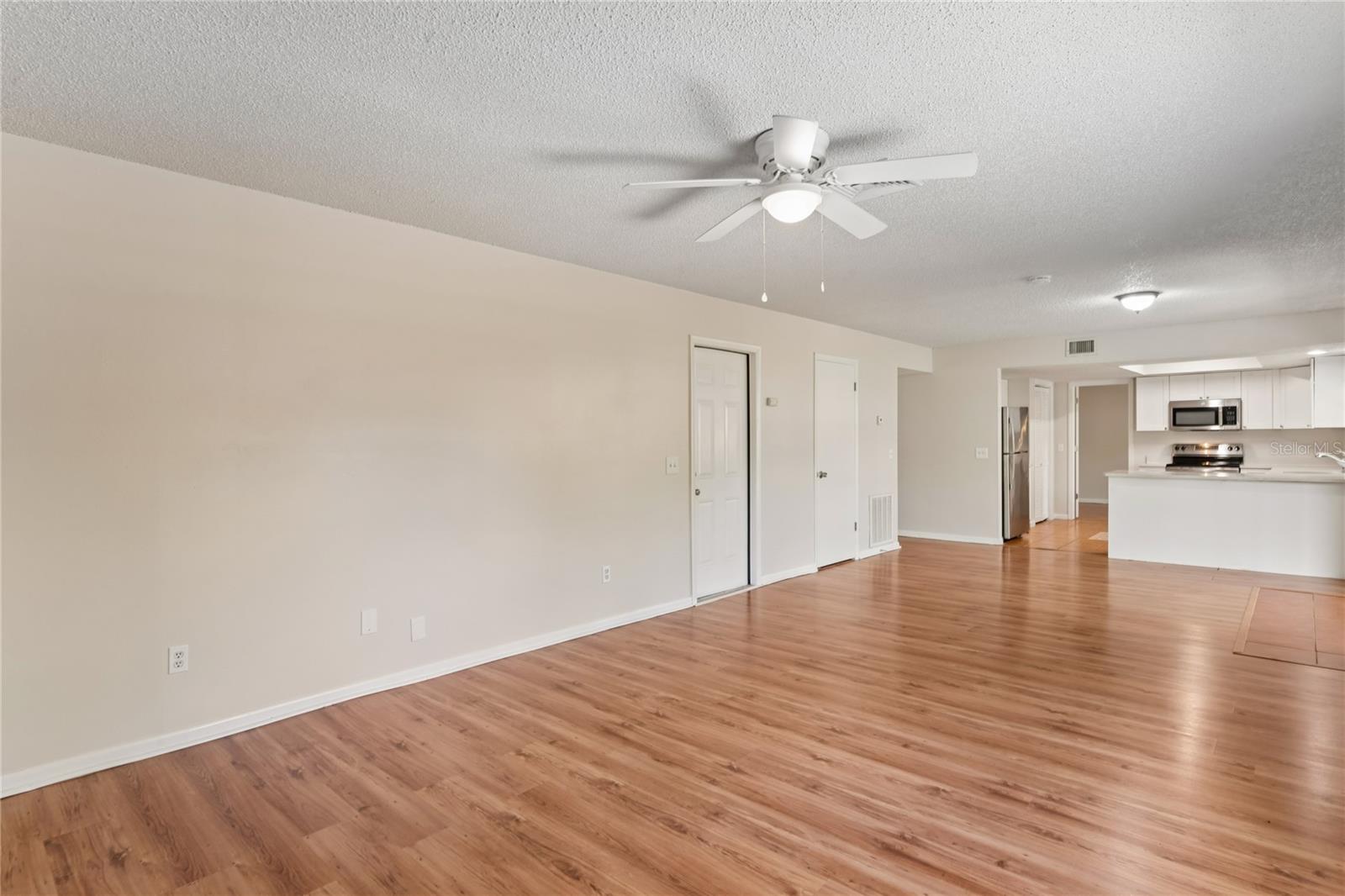 1907 RAMBLING LN, BRANDON, FL, 33510