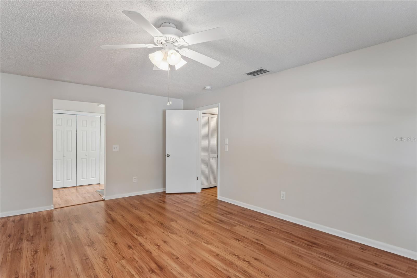 1907 RAMBLING LN, BRANDON, FL, 33510