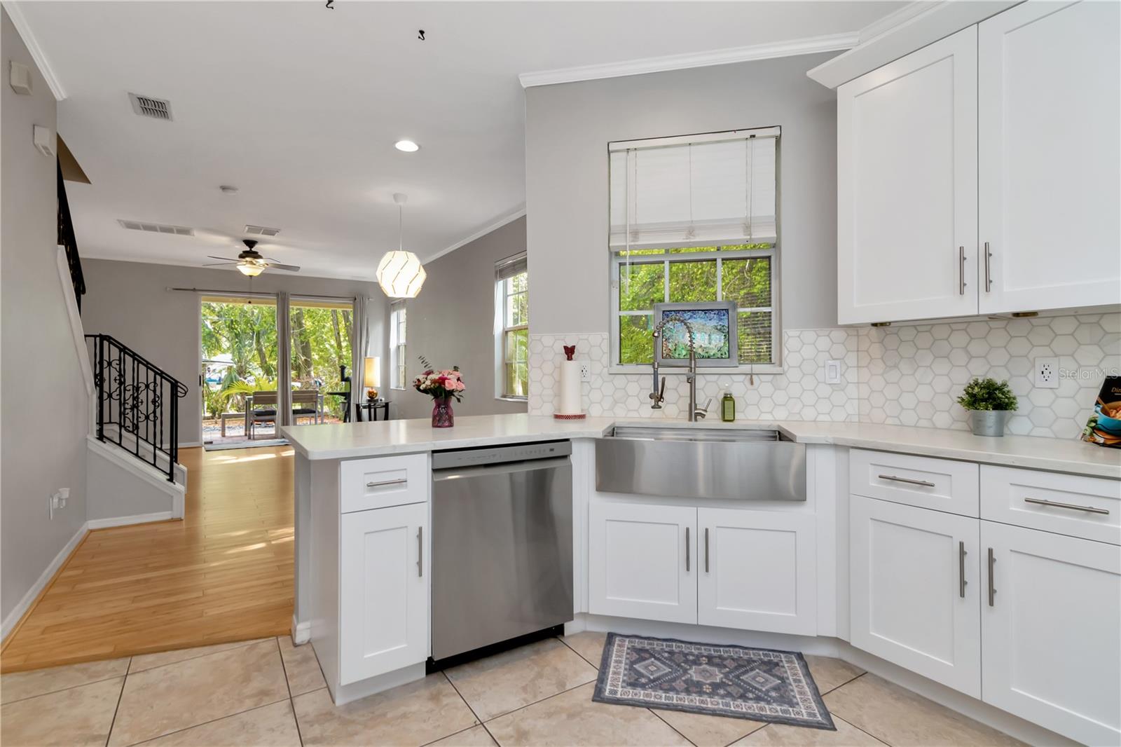1992 FIESTA RIDGE CT, TAMPA, FL, 33604