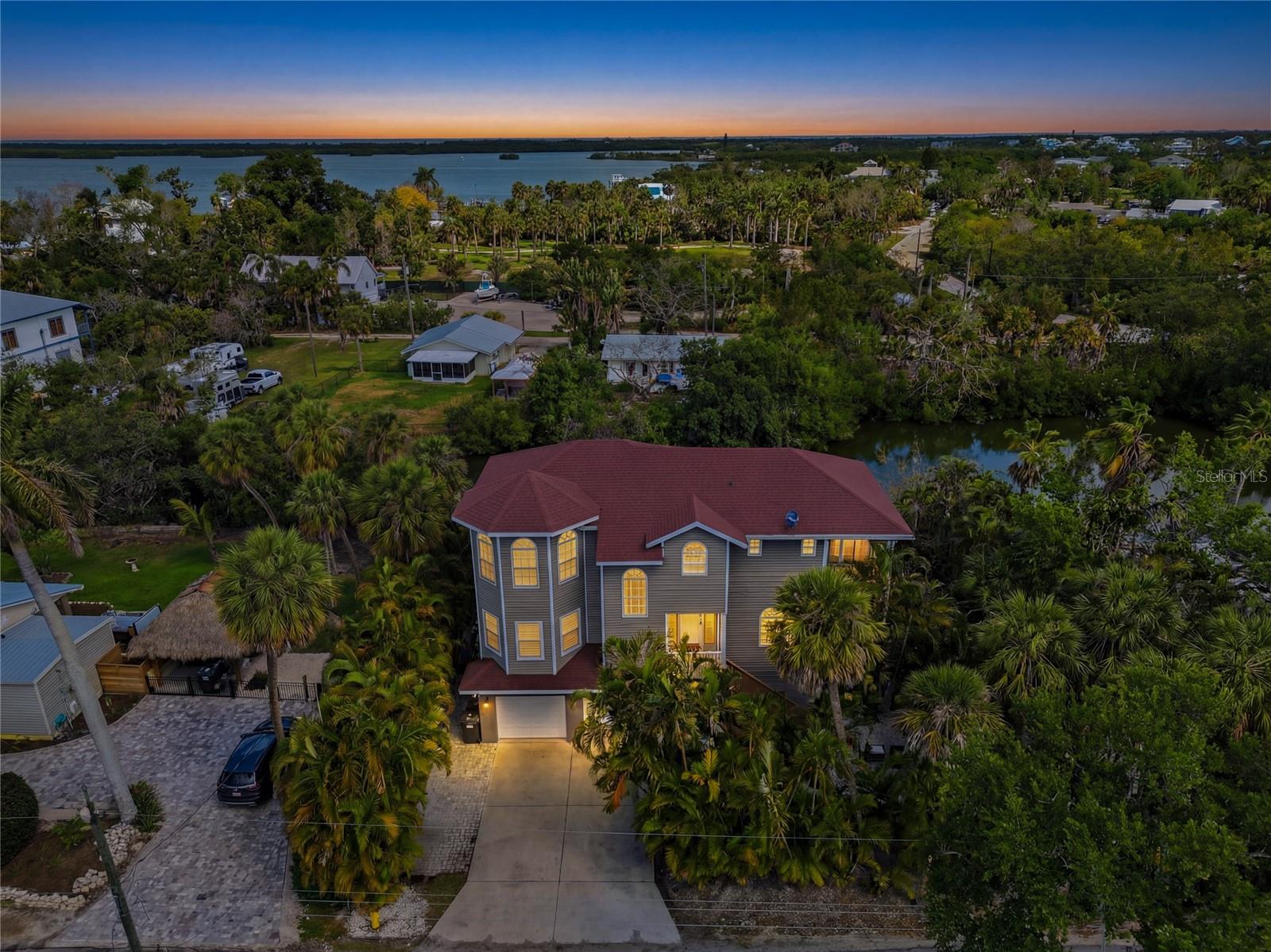 28 MICHIANA DR, TERRA CEIA, FL, 34250