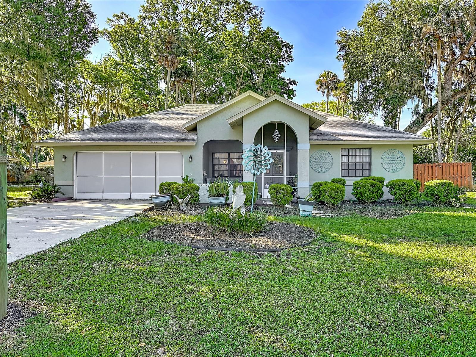 27 BLACK HAWK PL, PALM COAST, FL, 32137