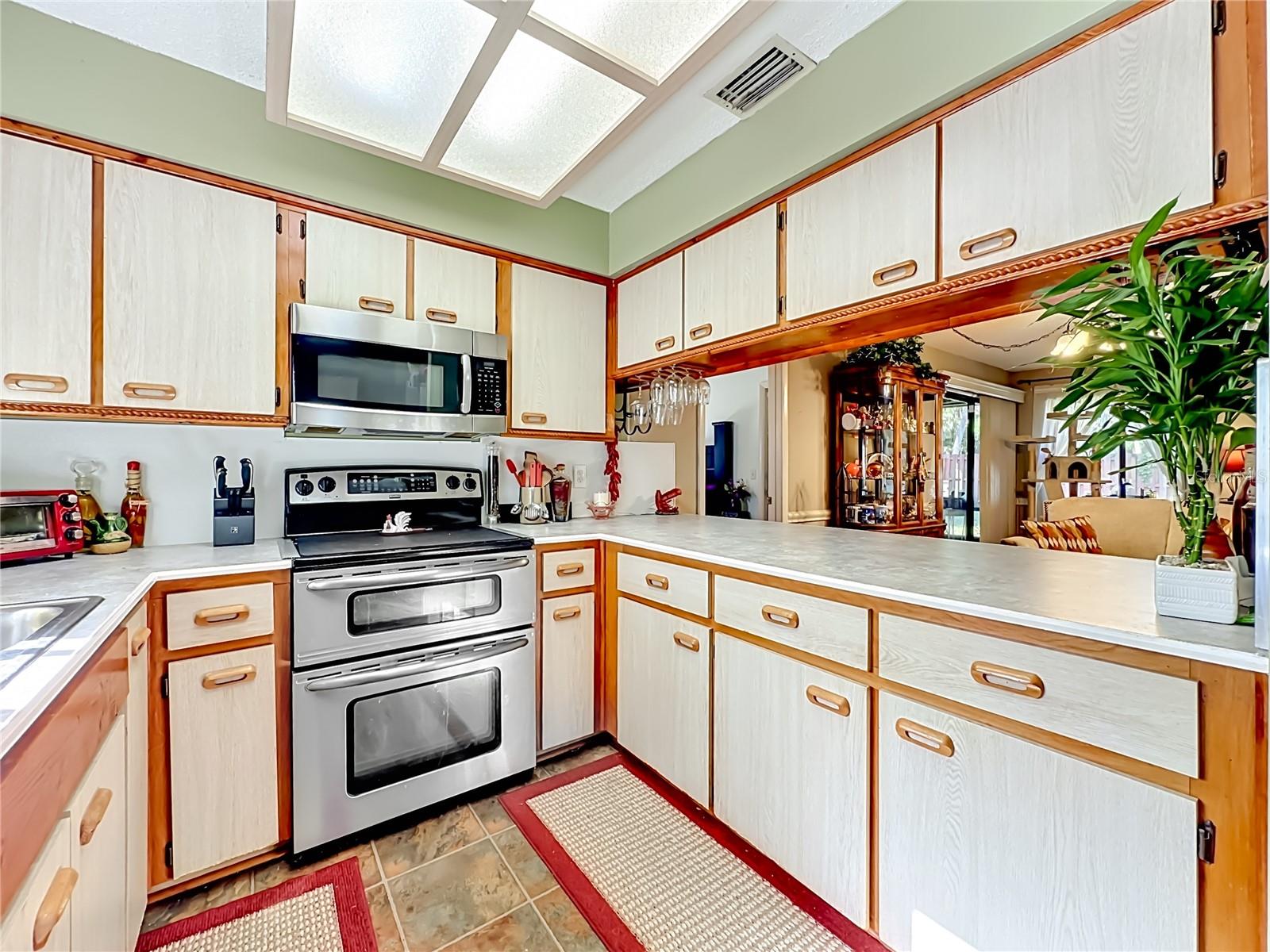27 BLACK HAWK PL, PALM COAST, FL, 32137