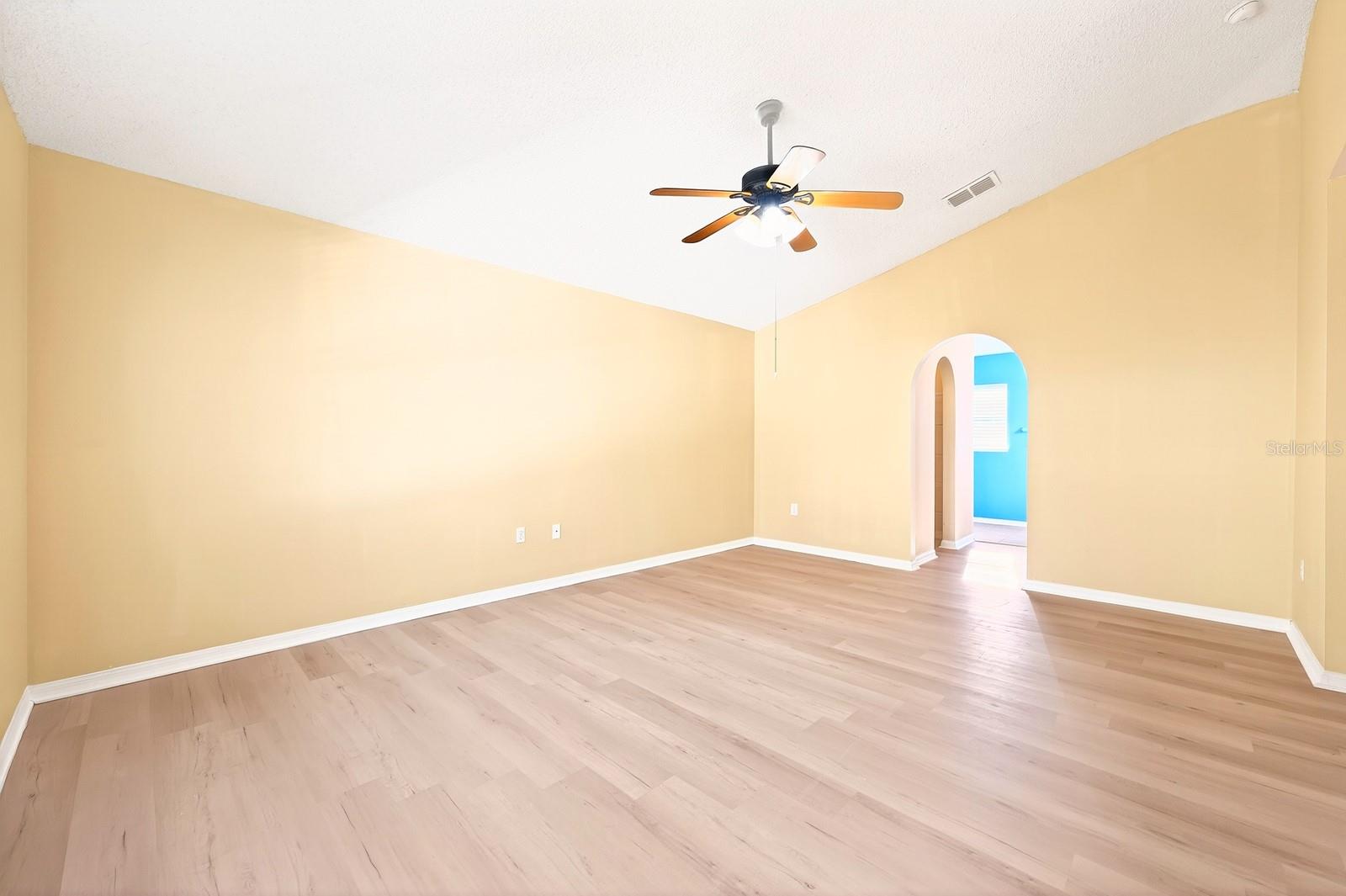 274 CURTIS AVE, GROVELAND, FL, 34736