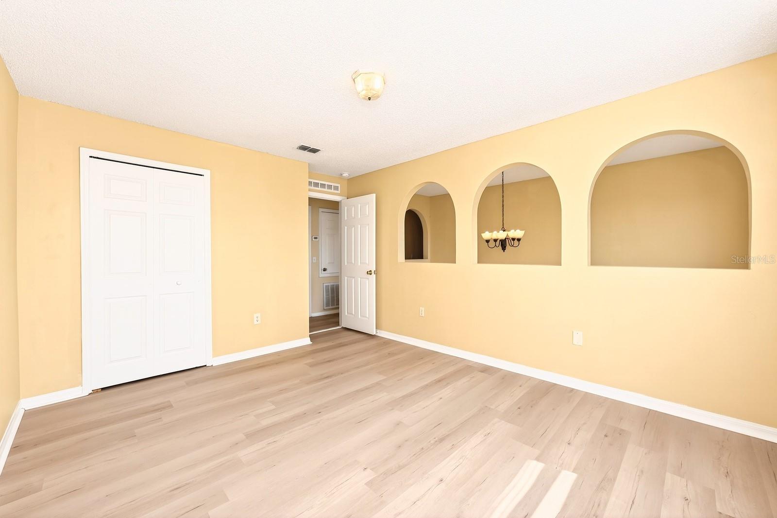 274 CURTIS AVE, GROVELAND, FL, 34736