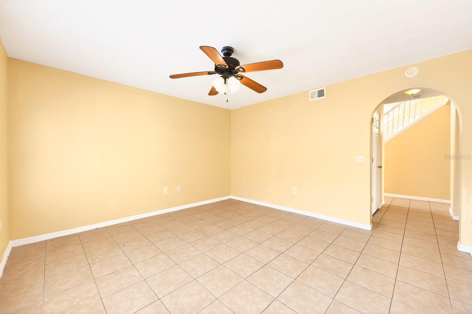 274 CURTIS AVE, GROVELAND, FL, 34736