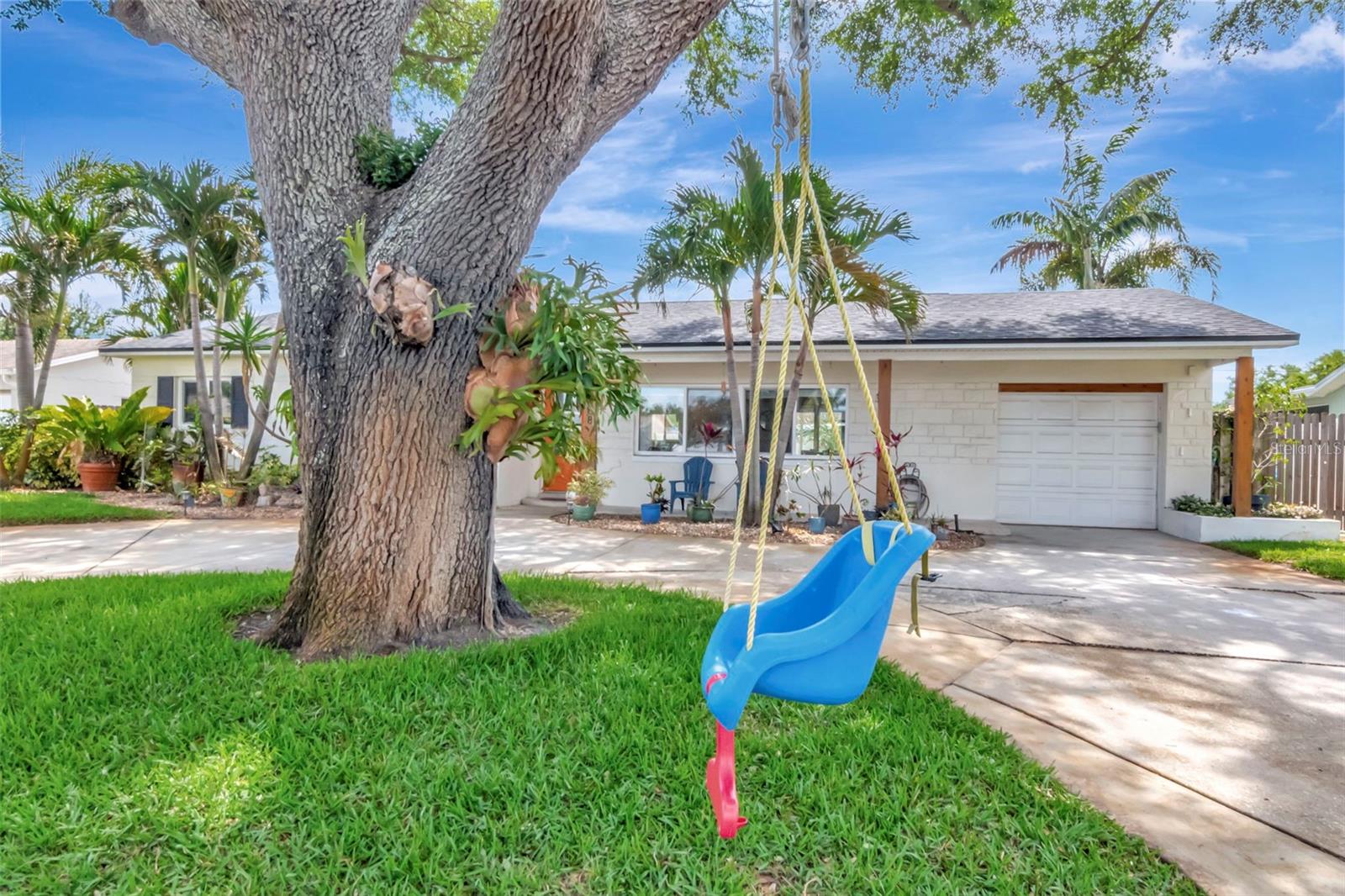 6468 17TH TER N, ST PETERSBURG, FL, 33710