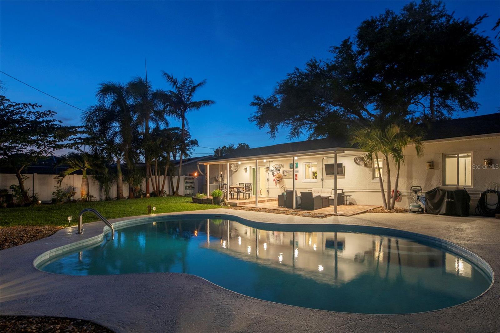 6468 17TH TER N, ST PETERSBURG, FL, 33710