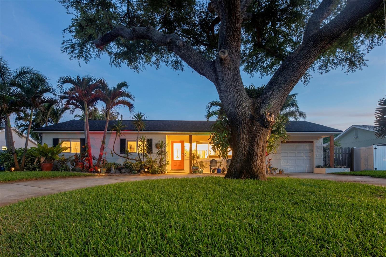 6468 17TH TER N, ST PETERSBURG, FL, 33710
