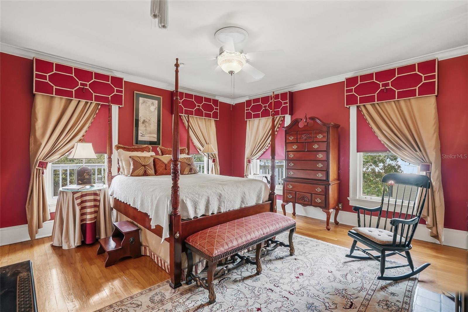 Second Bedroom, Upstairs