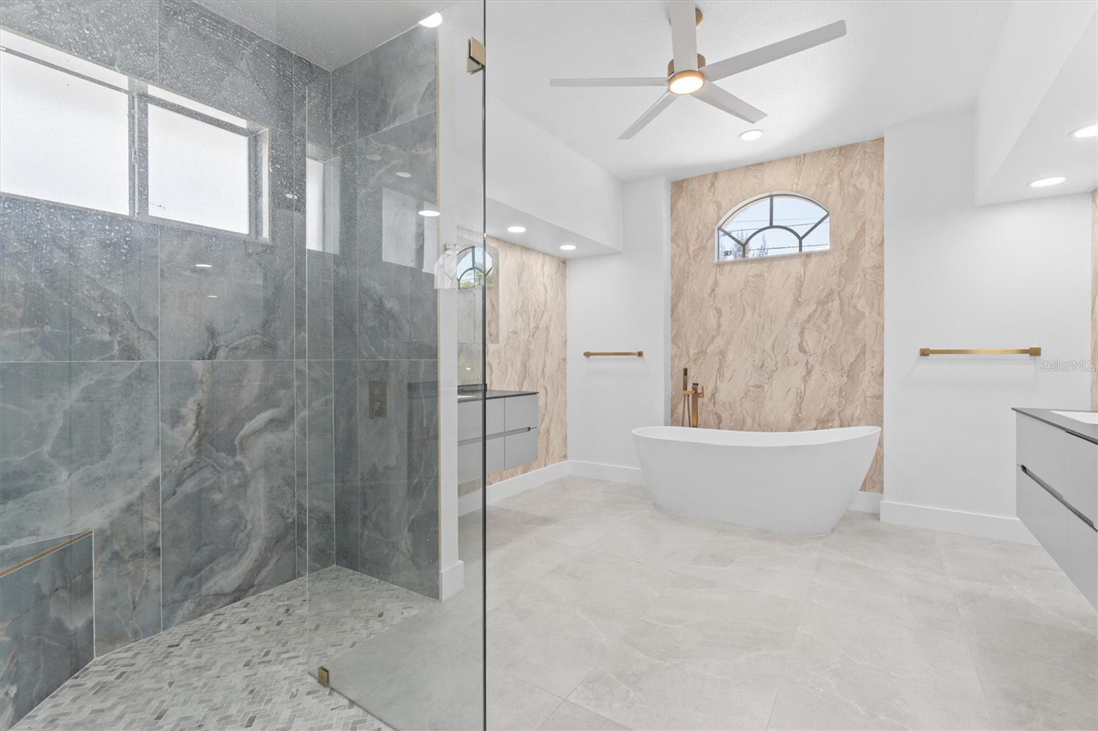 8090 ARLEWOOD CIR, PORT CHARLOTTE, FL, 33981