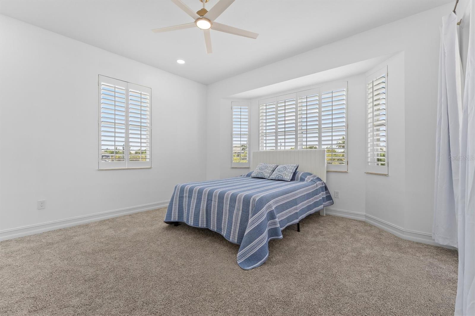 8090 ARLEWOOD CIR, PORT CHARLOTTE, FL, 33981