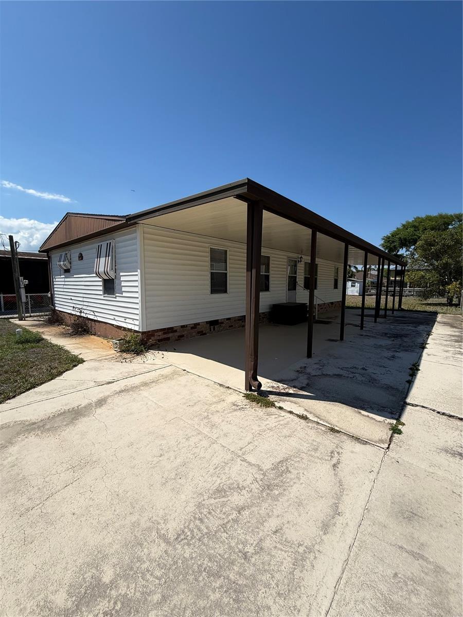 160 GARY AVE, OAK HILL, FL, 32759