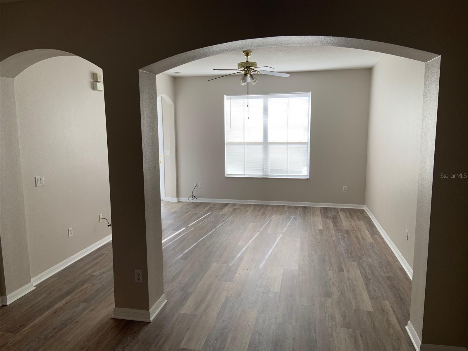 4205 AUSTEN FALLS LN, ORLANDO, FL, 32828