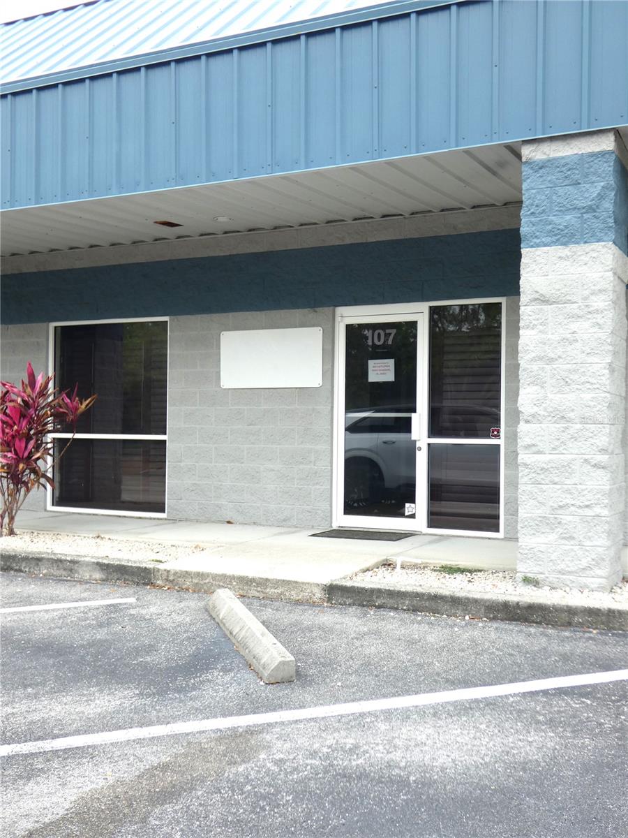 1882 PORTER LAKE DR #107/108, SARASOTA, FL, 34240