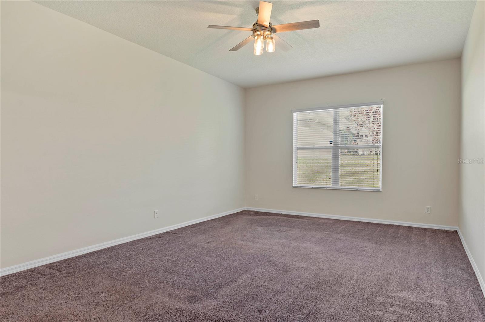 989 MAYPOLE DR, APOPKA, FL, 32703