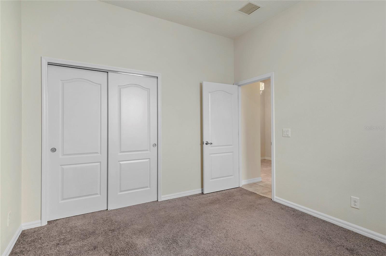 989 MAYPOLE DR, APOPKA, FL, 32703