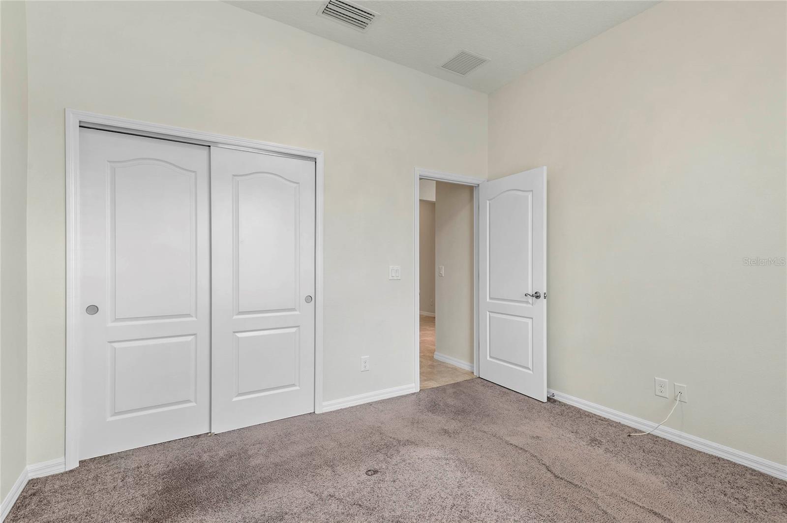 989 MAYPOLE DR, APOPKA, FL, 32703