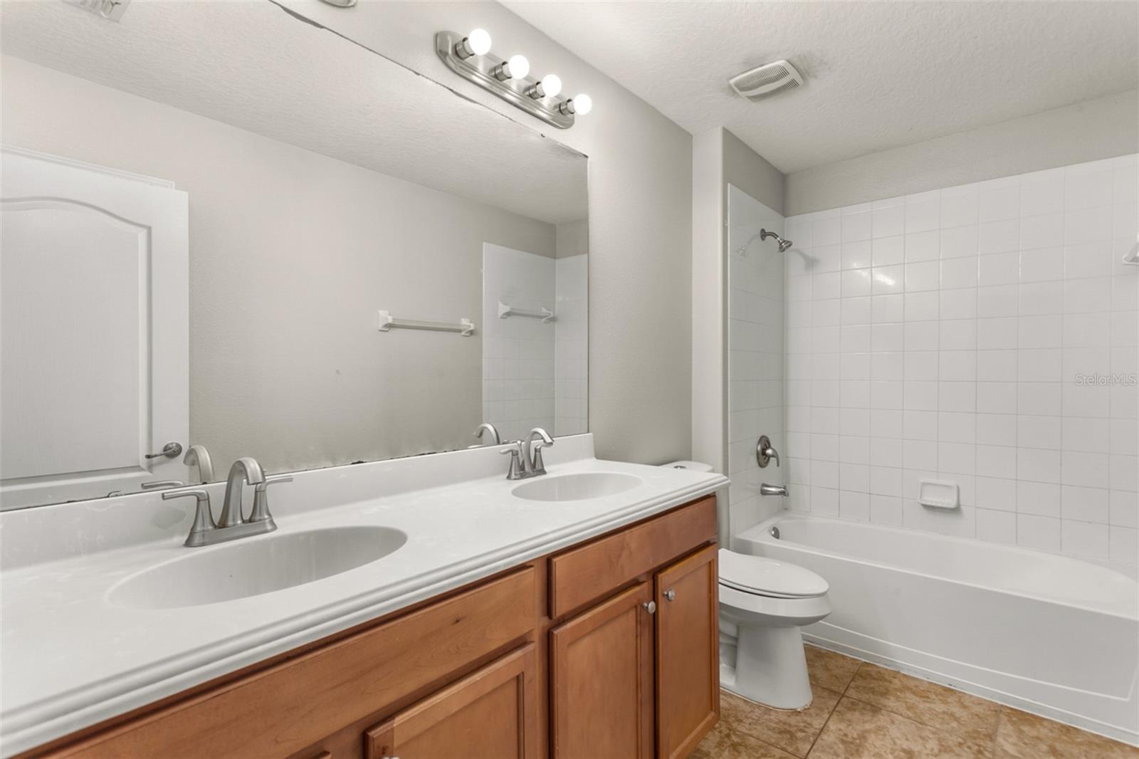 1806 THETFORD CIR, ORLANDO, FL, 32824