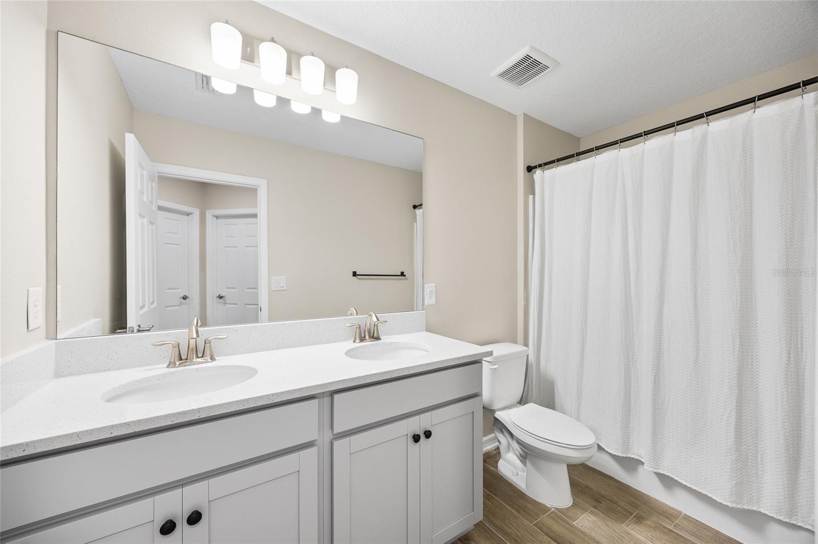 5504 TRIPOLI DR, PALMETTO, FL, 34221