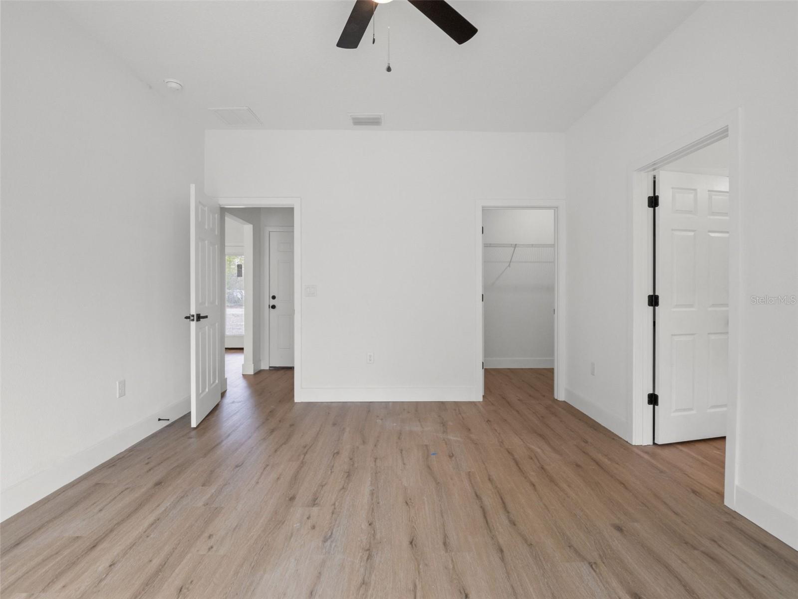 110 GUAVA PLACE DR, OCKLAWAHA, FL, 32179