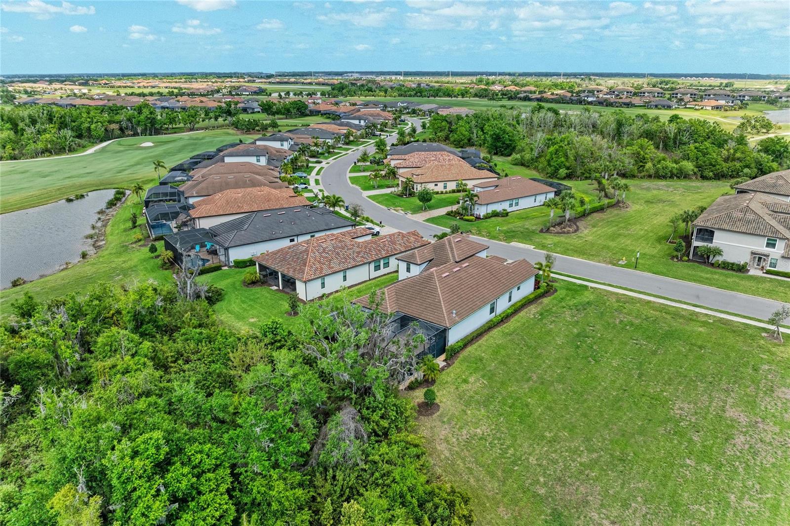 6070 BRANDON RUN, LAKEWOOD RANCH, FL, 34211
