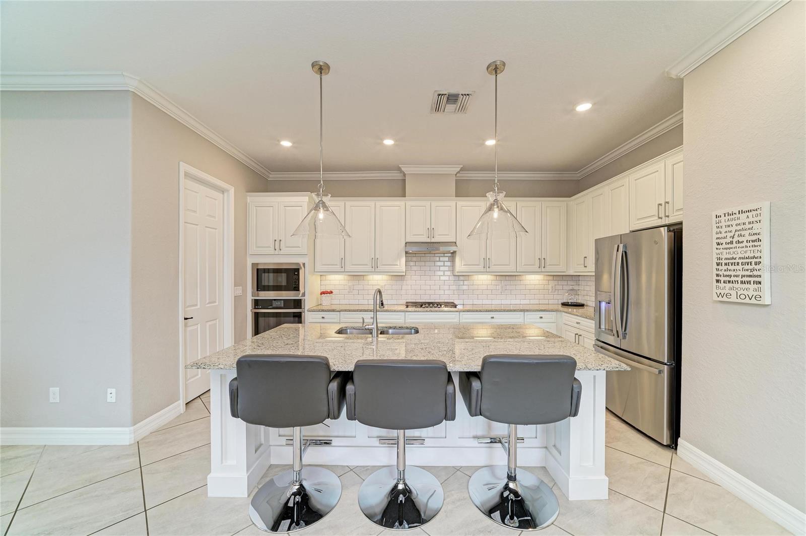 6070 BRANDON RUN, LAKEWOOD RANCH, FL, 34211
