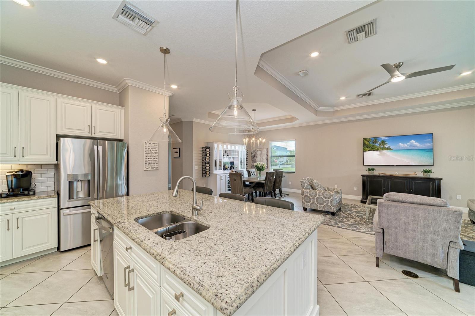 6070 BRANDON RUN, LAKEWOOD RANCH, FL, 34211