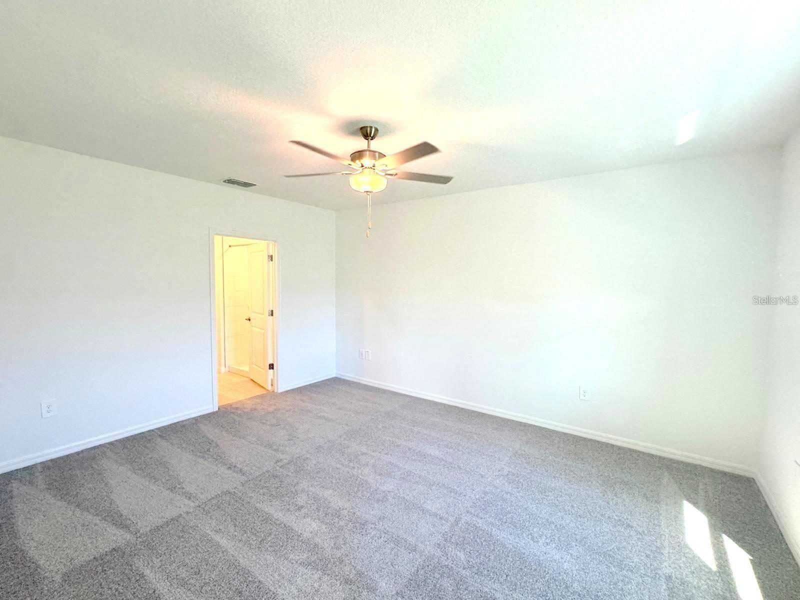 11476 RADIANT SHORE LOOP, SAN ANTONIO, FL, 33576
