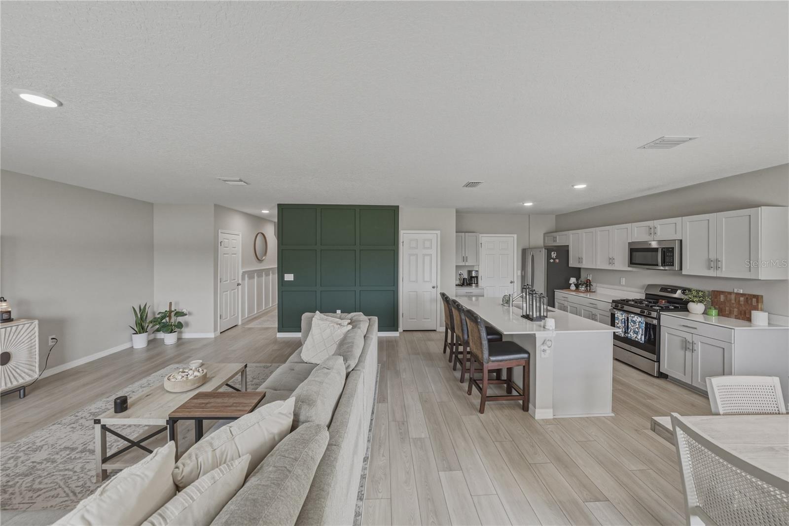 5508 SUMMER SUNSET DR, APOLLO BEACH, FL, 33572